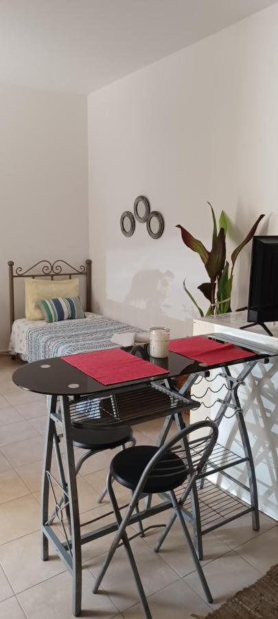 Quiet Studio Near To The Airport 1 Ираклион Экстерьер фото